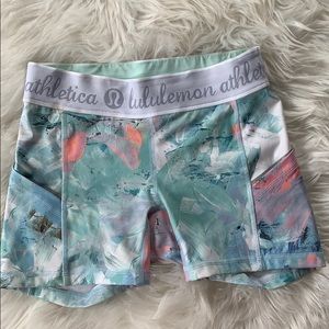 Lululemon athletica floral shorts 4” inseam